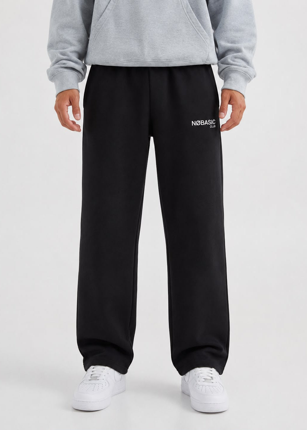 Jogging baggy negro