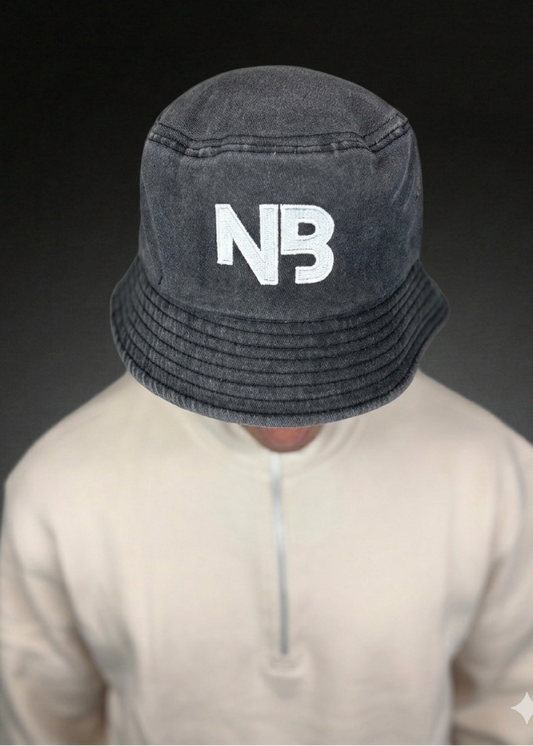 Gorra Capelina Negra
