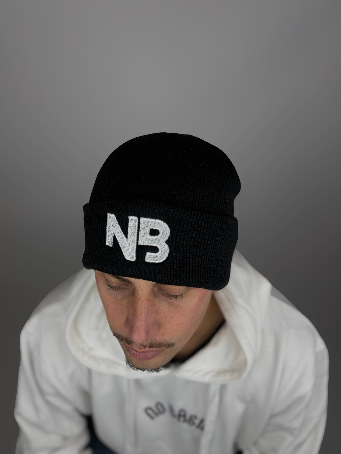 Gorro de lana negro