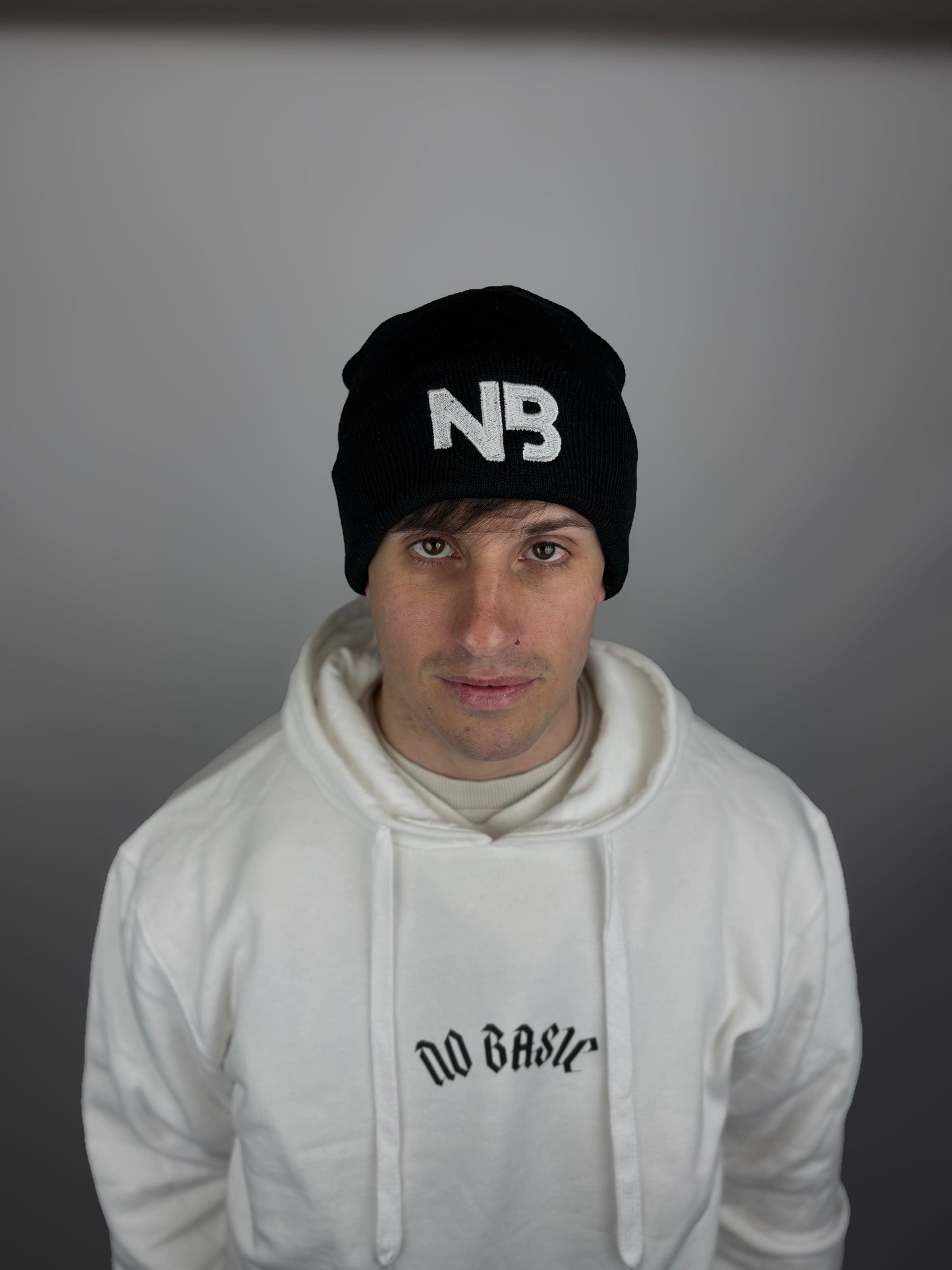 Gorro de lana negro